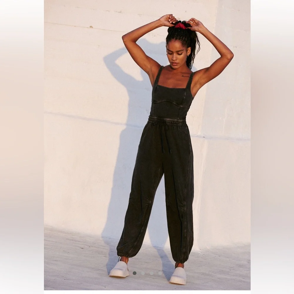 NWT Free People Movement Inbound Onesie Jumpsuit Black Size Small Medium - Picture 2 of 7